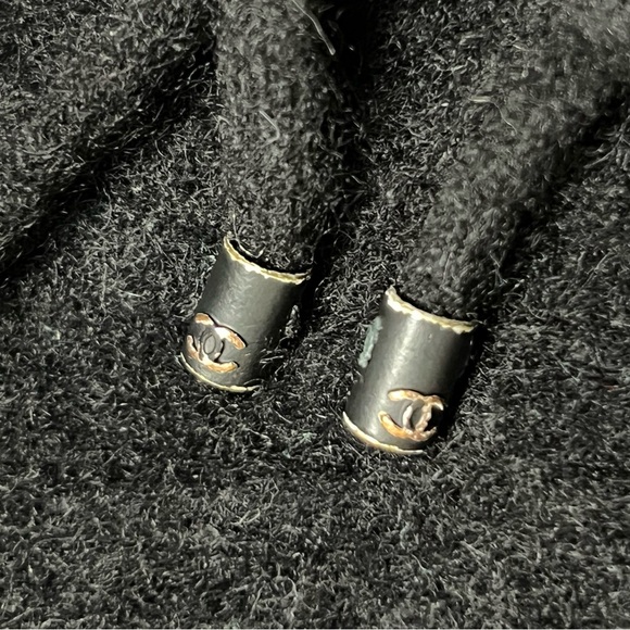 Authentic CHANEL Cashmere Track Pants - Picture 6 of 10